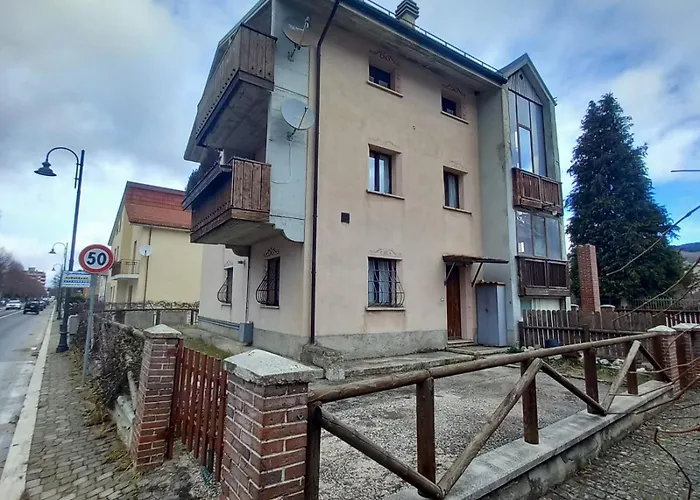 Residenza Peralto - Affitti Brevi Italia Διαμέρισμα Rocca di Mezzo